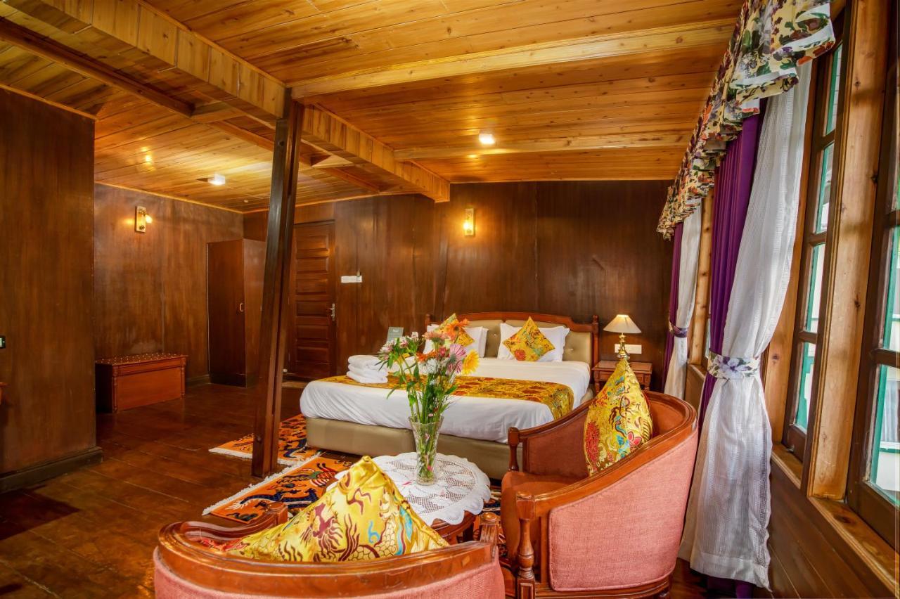 Muscatel Himalayan Resort - 400 Mts From Mall Road Darjeeling  Exterior photo