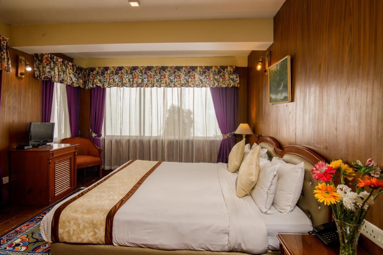 Muscatel Himalayan Resort - 400 Mts From Mall Road Darjeeling  Exterior photo