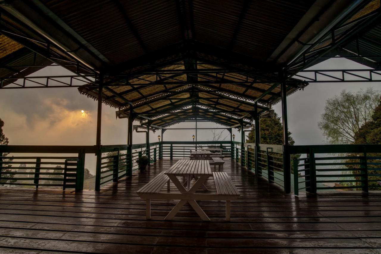 Muscatel Himalayan Resort - 400 Mts From Mall Road Darjeeling  Exterior photo